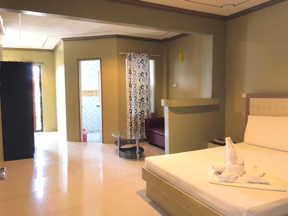 Jared Suites Upper Digos Exterior foto